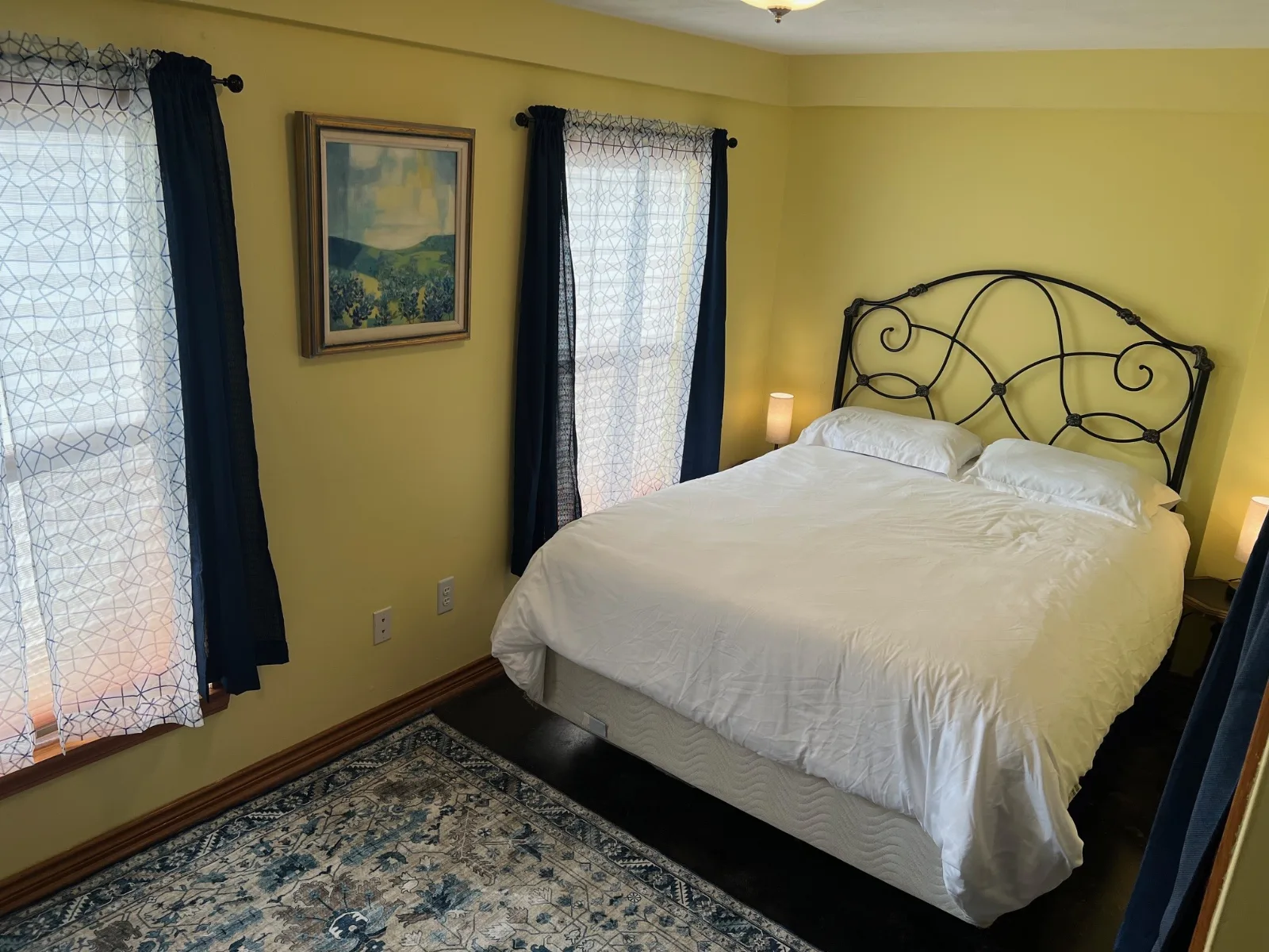 Queen bedroom in Cabin 3